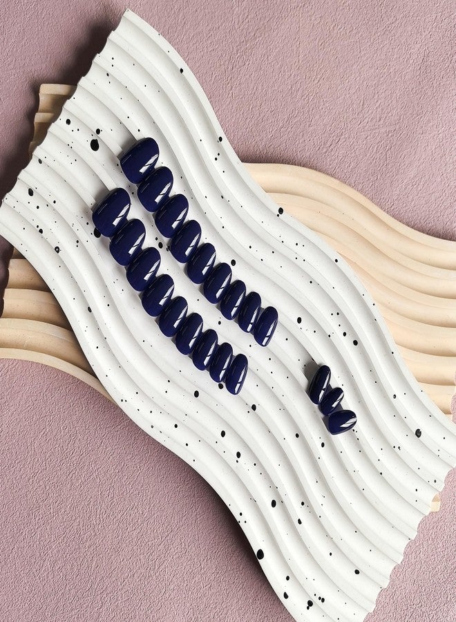 XCREANDO Navy Blue Press on Nails Short Almond Fake Nails Press ons, Thick Solid Color Glue on Nails Short False Nails, Medium Almond Nails Oval Round Shaped Nails for Women, 24Pcs Natural Acrylic Gel Nails - Image 4